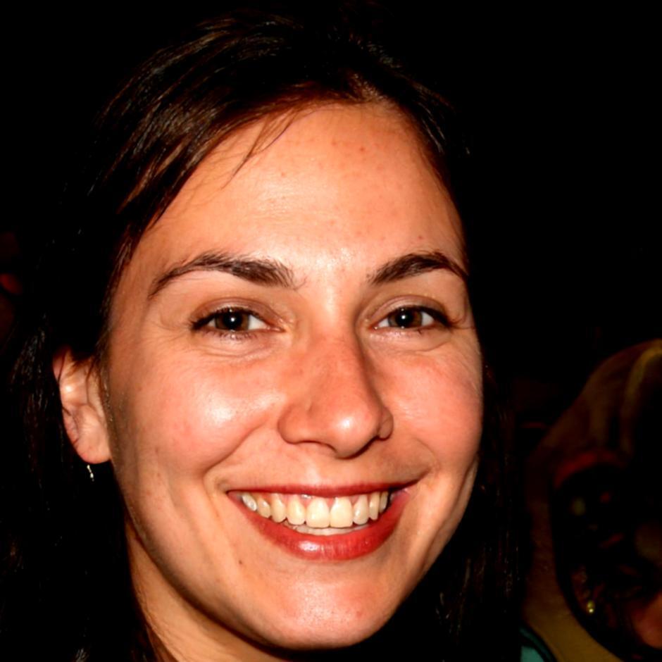 Professional headshot of Sarah Lundgren